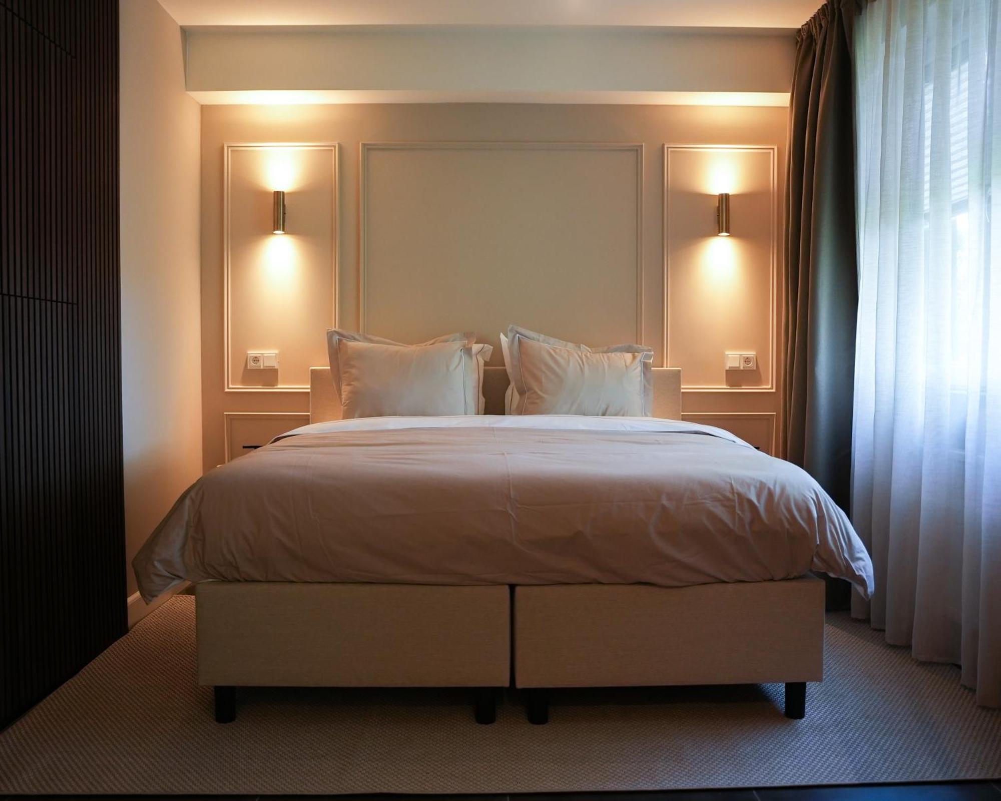 The Lodge Bed & Wellness Oisterwijk Sauna, Jacuzzi, Luxury Moergestel Exterior photo