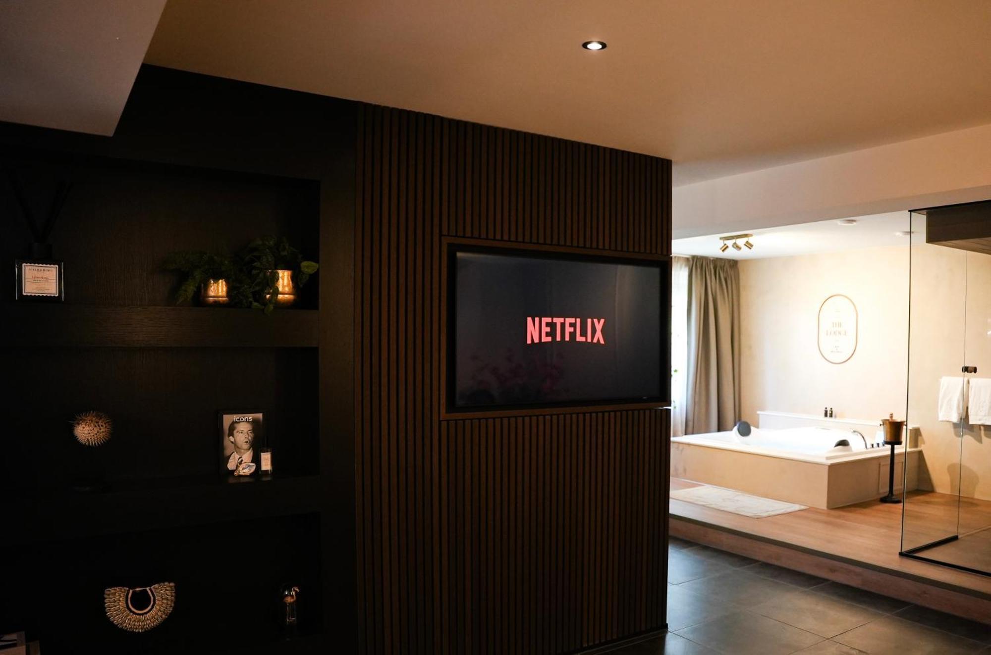 The Lodge Bed & Wellness Oisterwijk Sauna, Jacuzzi, Luxury Moergestel Exterior photo
